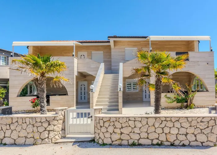 Lucica 2 By Interhome Apartman