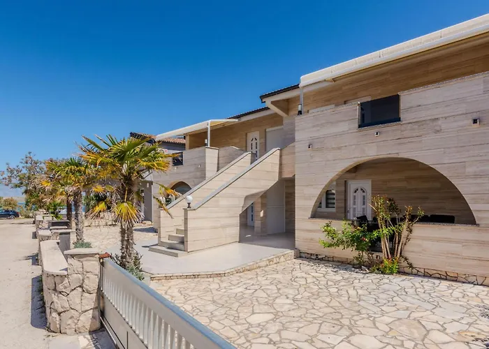 Lägenhet Lucica 2 By Interhome